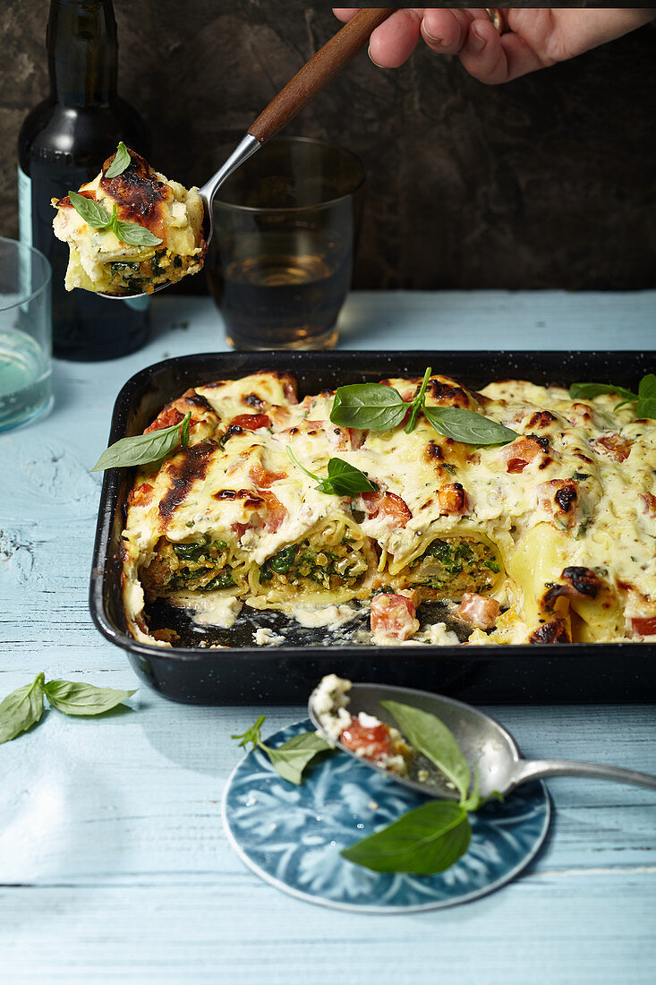 Gemüse-Crespelle mit Ricotta-Parmesan-Creme