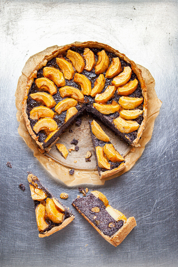 Poppy seed and apple cake, cut