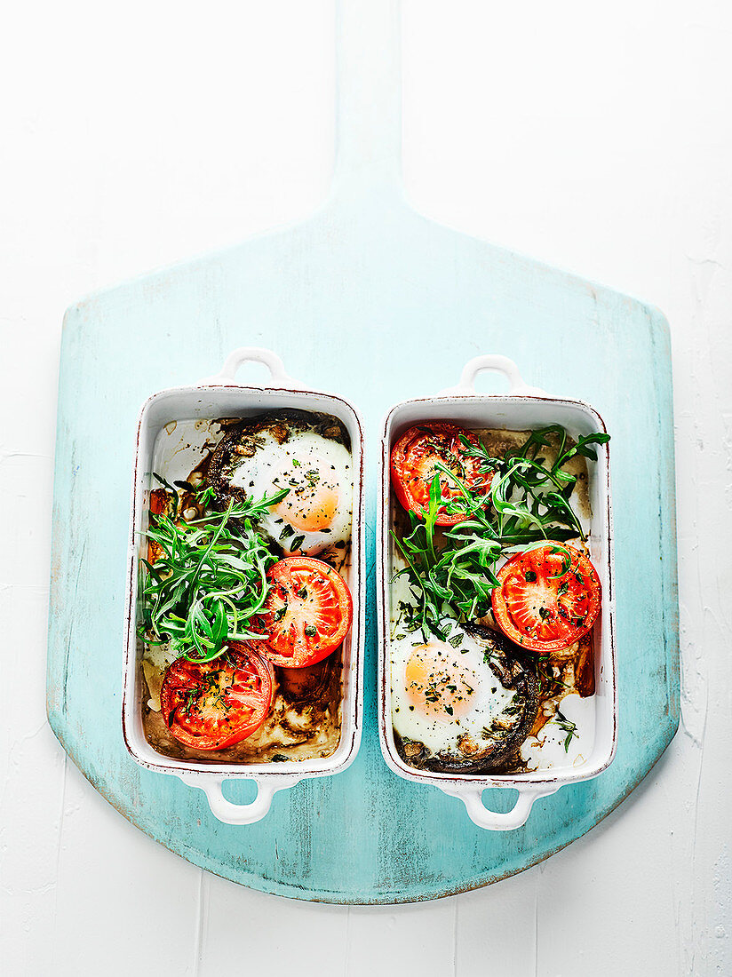 Mushroom baked eggs with squished tomatoes