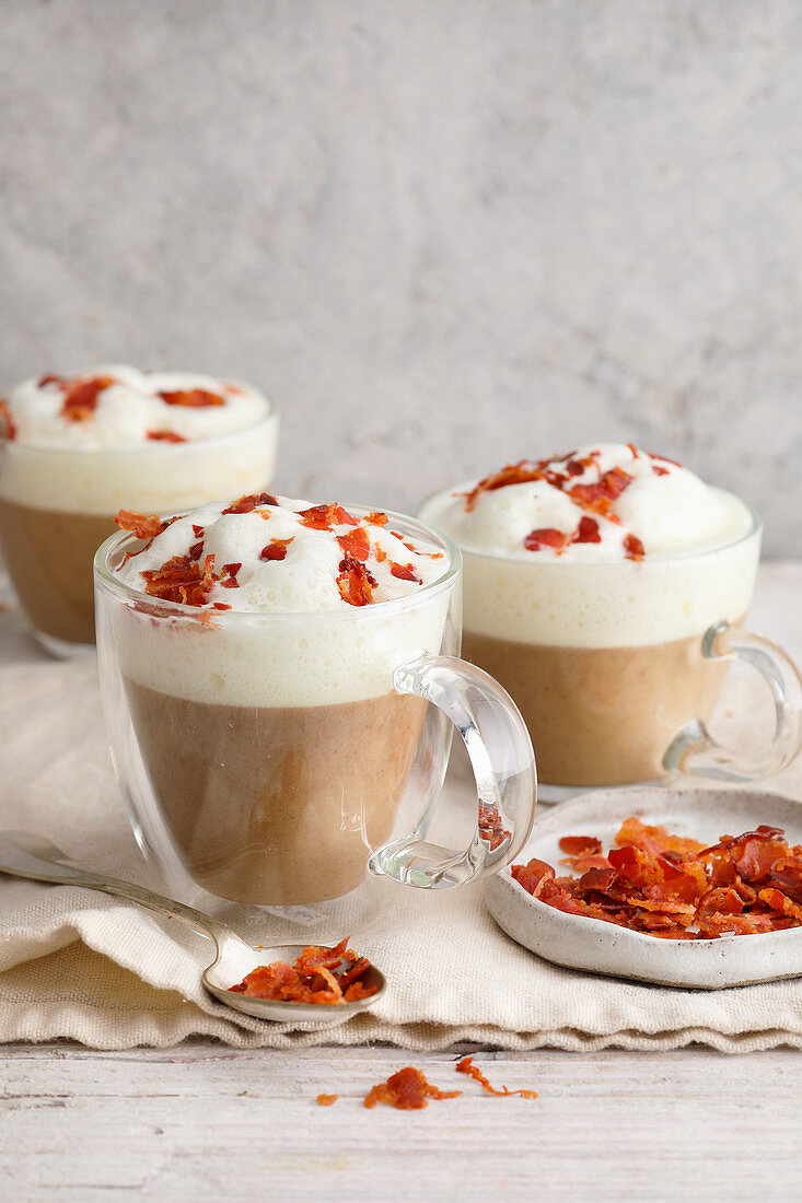 Lentil 'cappuccino' with crispy ham topping