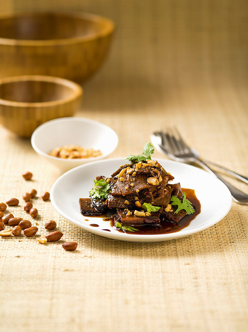 Fu-Qui-Fei-Pian (Chinesischer Salat mit Rind, Zunge und Magen)