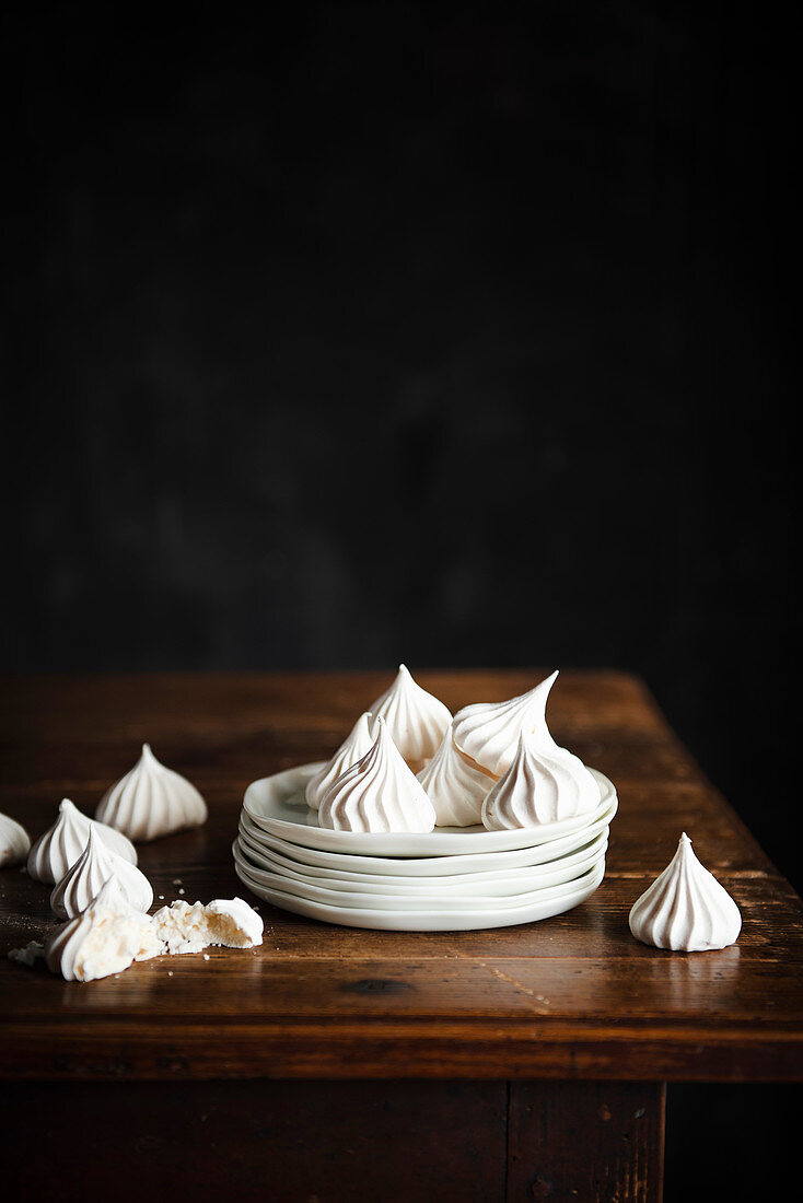 Meringue biscuits