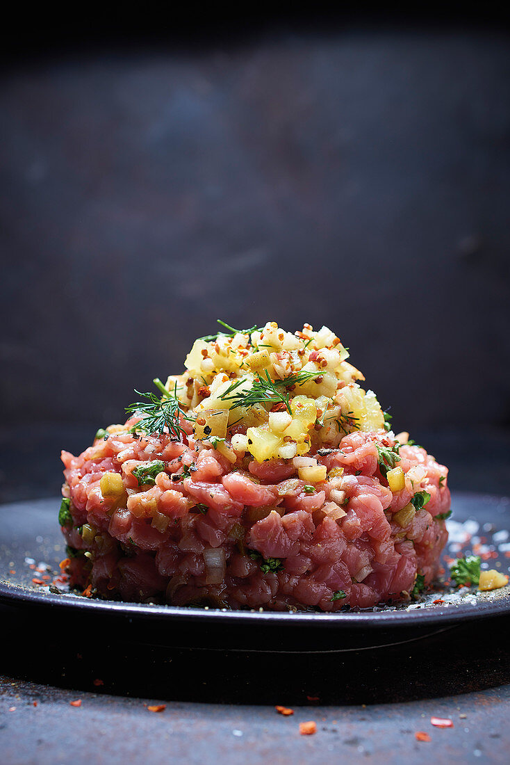 Veal tartare with apple and cucumber relish