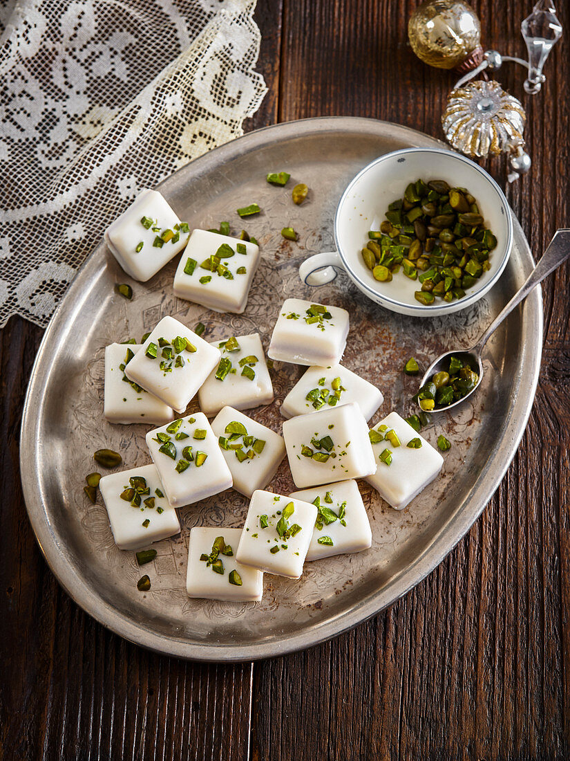Marzipan cubes with pistachios