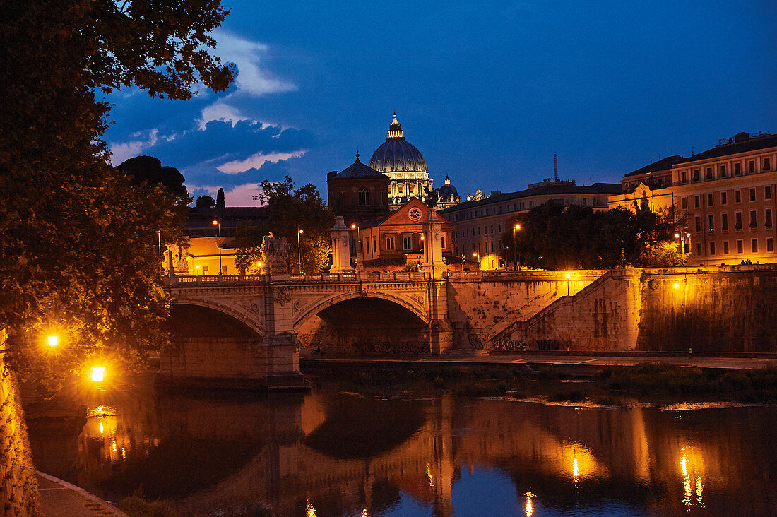 Blick auf die Ponte Vittorio Emanuele II, Rom, Italien
