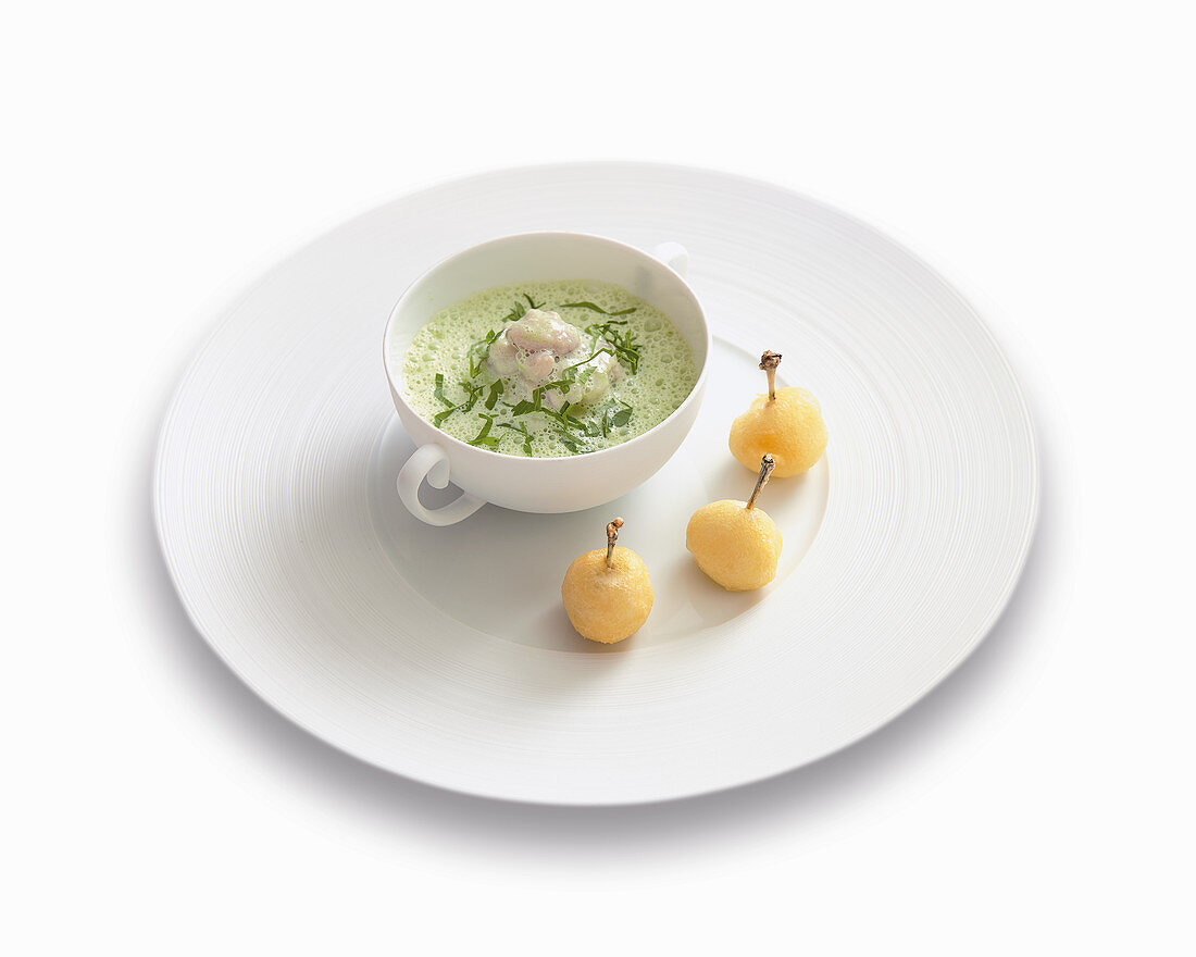 Froschschenkel-Velouté mit Brunnenkresse