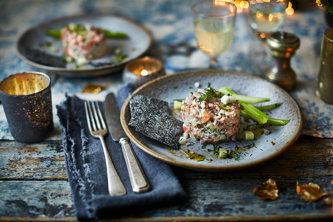 Salmon tartare with apple, dill and gherkins