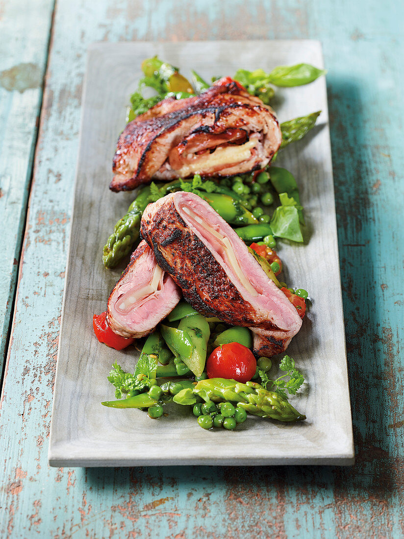 Gebeeftes Kalbshüftsteaks-Cordon-Bleu