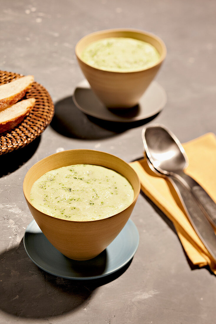 Sunny cream of herb soup