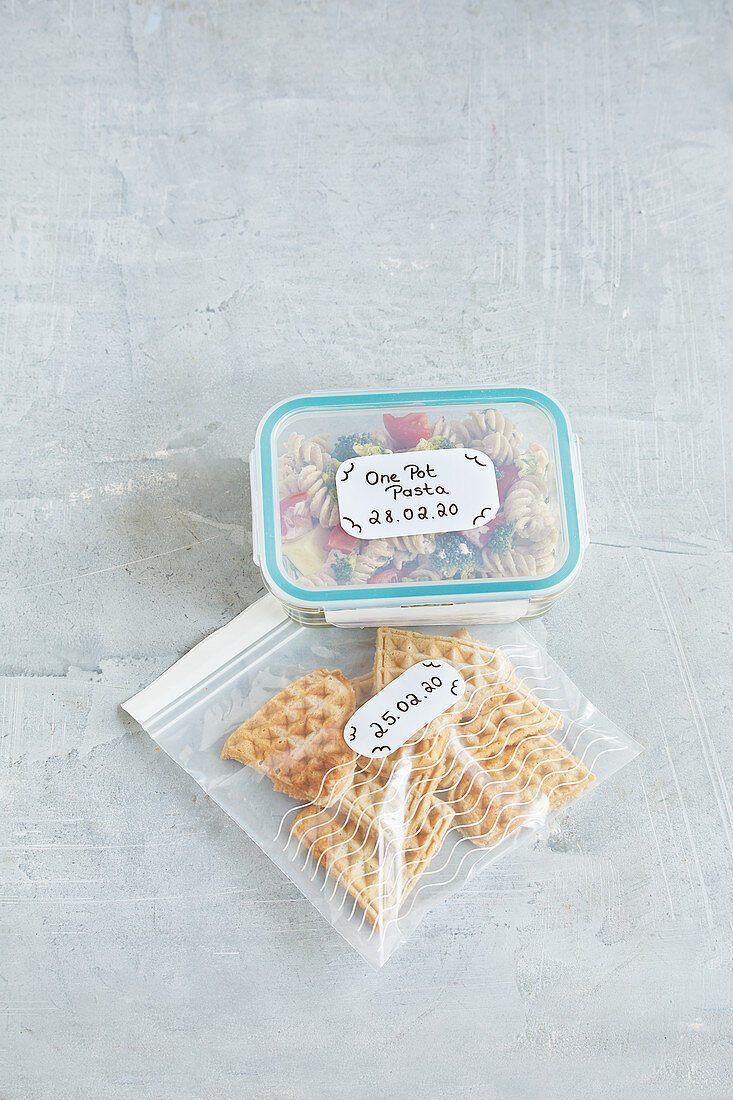 One-pot pasta and waffles being frozen