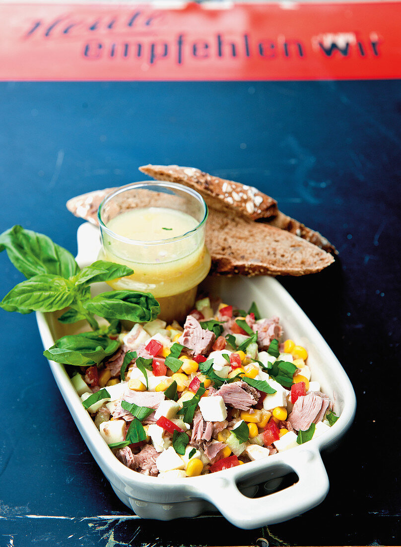 Mozzarella and tuna salad with sweetcorn