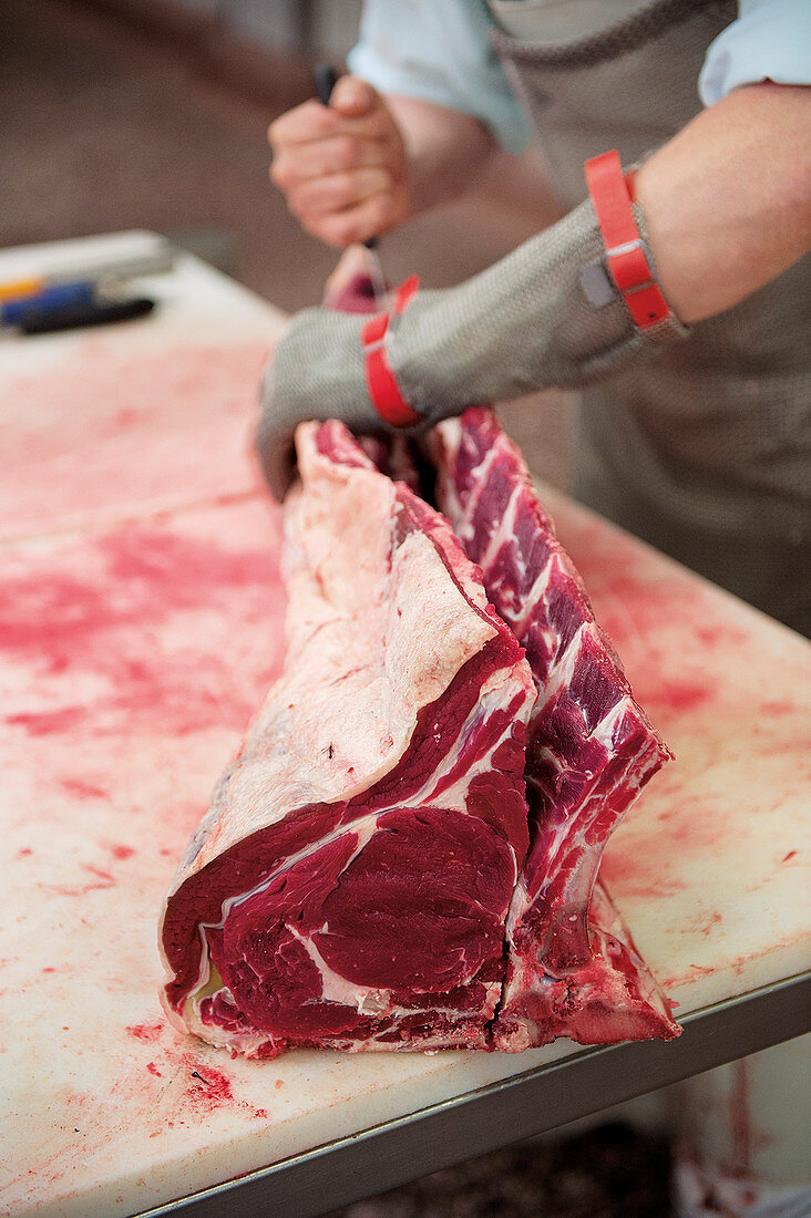 Carving raw beef