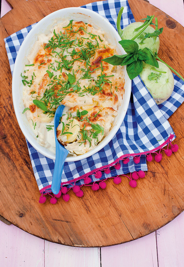 Kartoffel-Kohlrabi-Auflauf mit Mozzarella