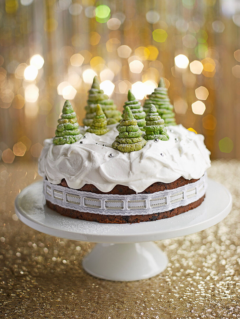 Enchanted forest Christmas cake