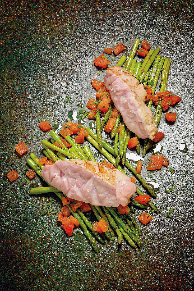 Grilled sweetbreads with Thai asparagus and tomato vinaigrette