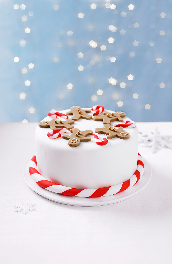 Christmas cake with lids decoration