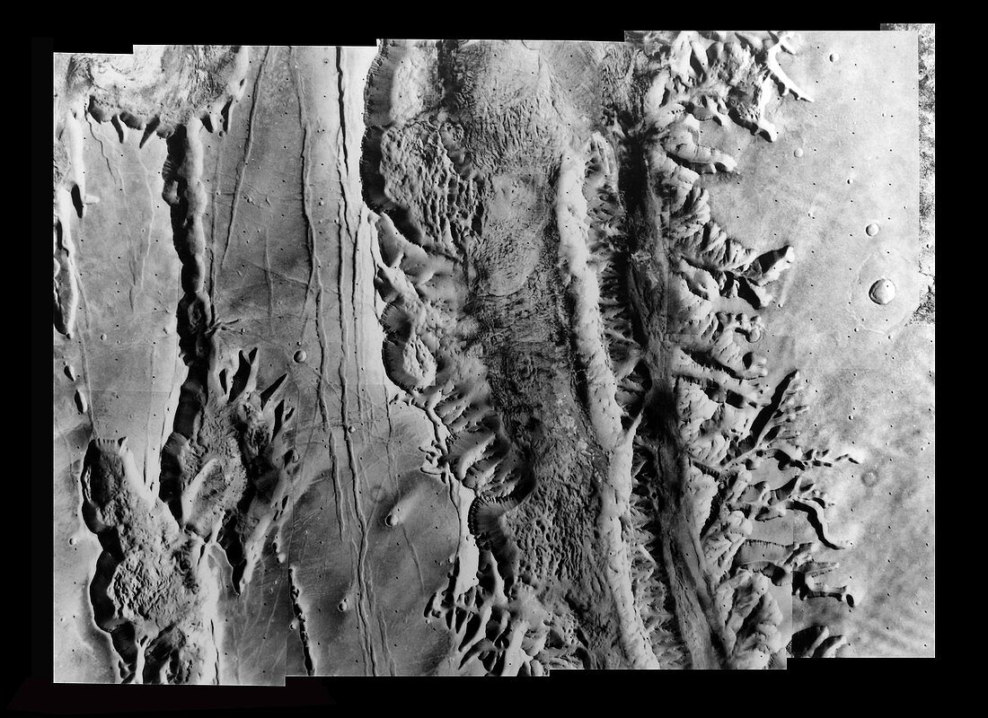 Valles Marineris, Mars, Viking 1 image