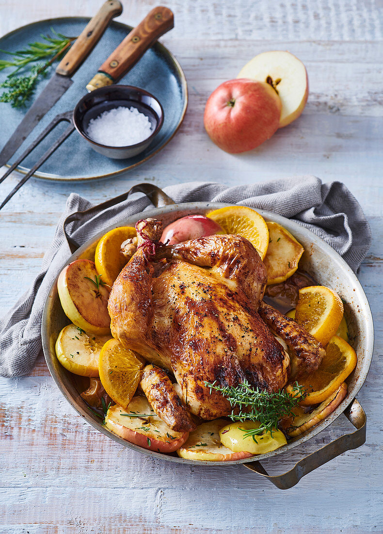 Chicken with apples, oranges and cider