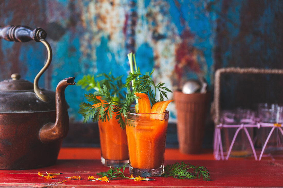 Carrot and ginger iced tea