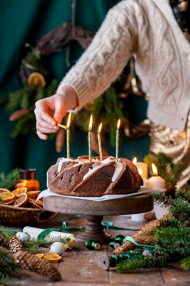 Winter wreath cake