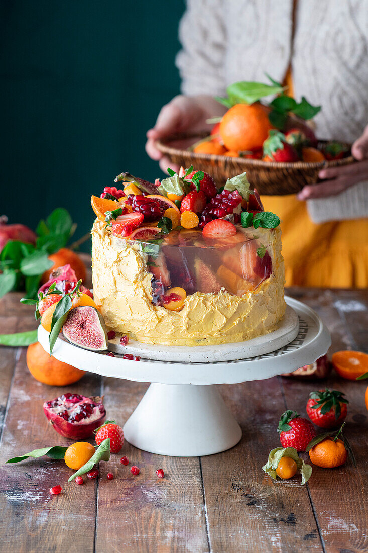 Jelly cake with winter fruits