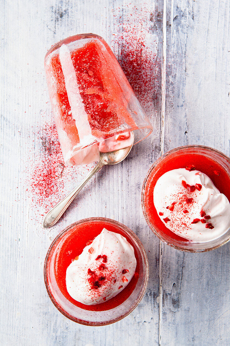 Fresh strawberry jelly dessert
