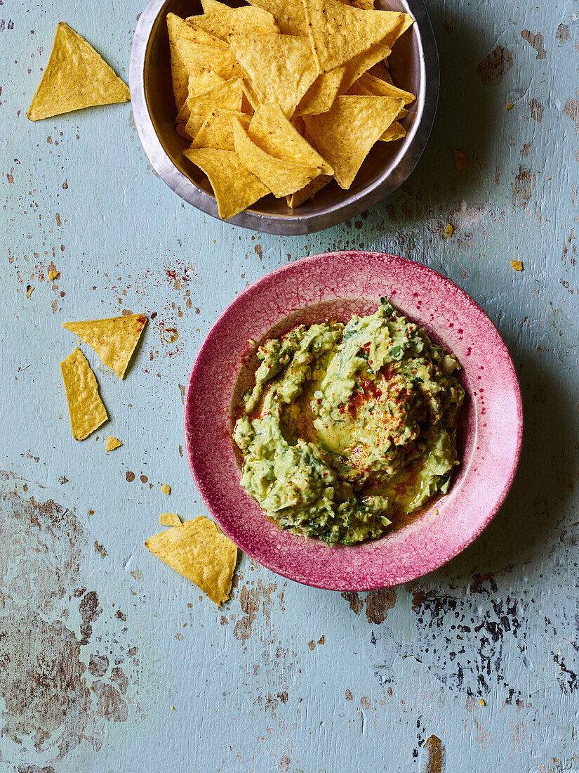 Guacamole mit Maischips