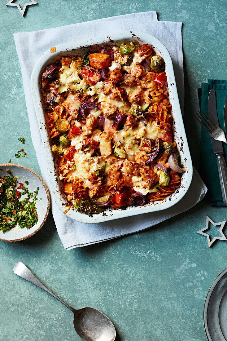 Christmas pasta bake with vegetables