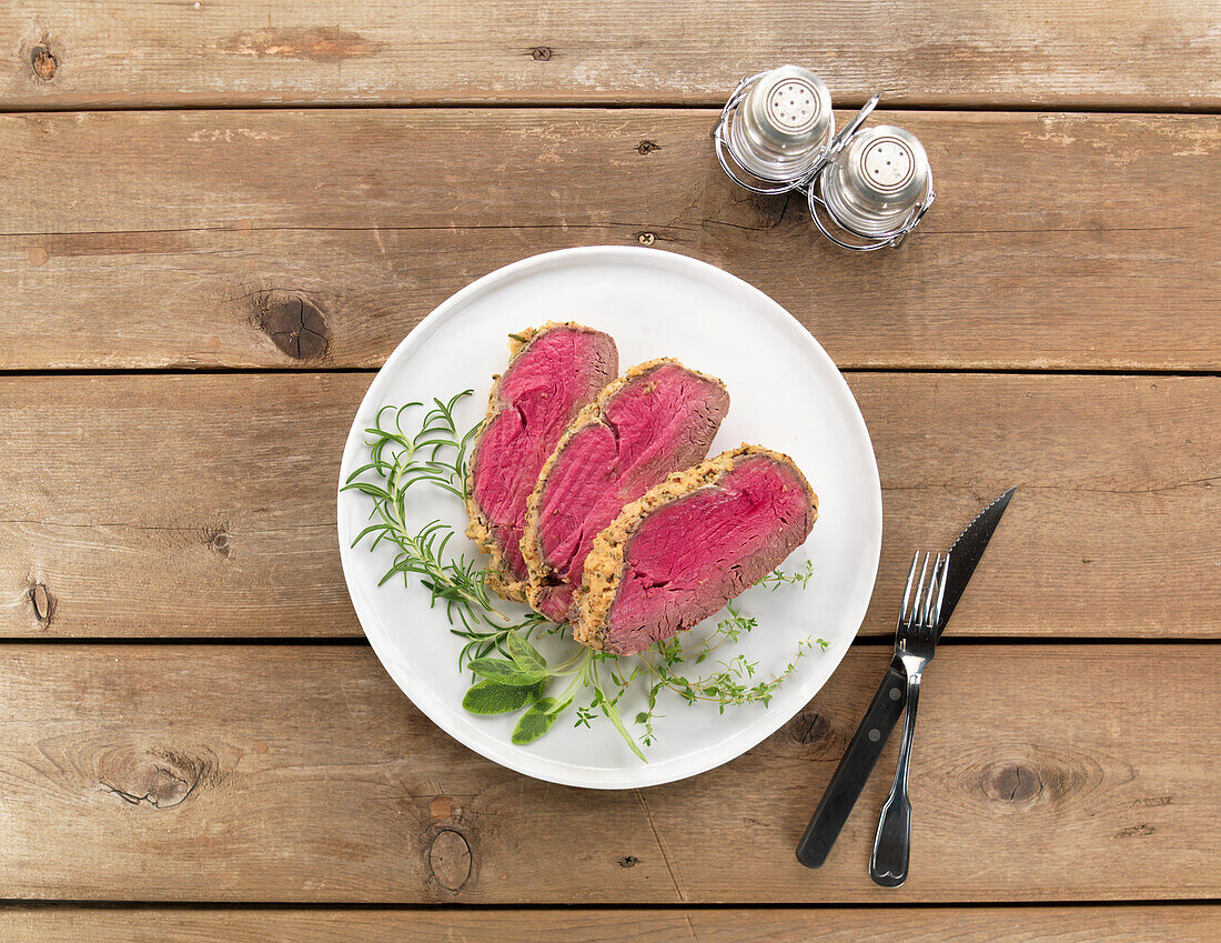 Fillet of beef with a horseradish crust