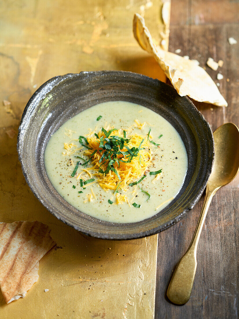 Shurbat Butete - Eastern potato soup with cheese