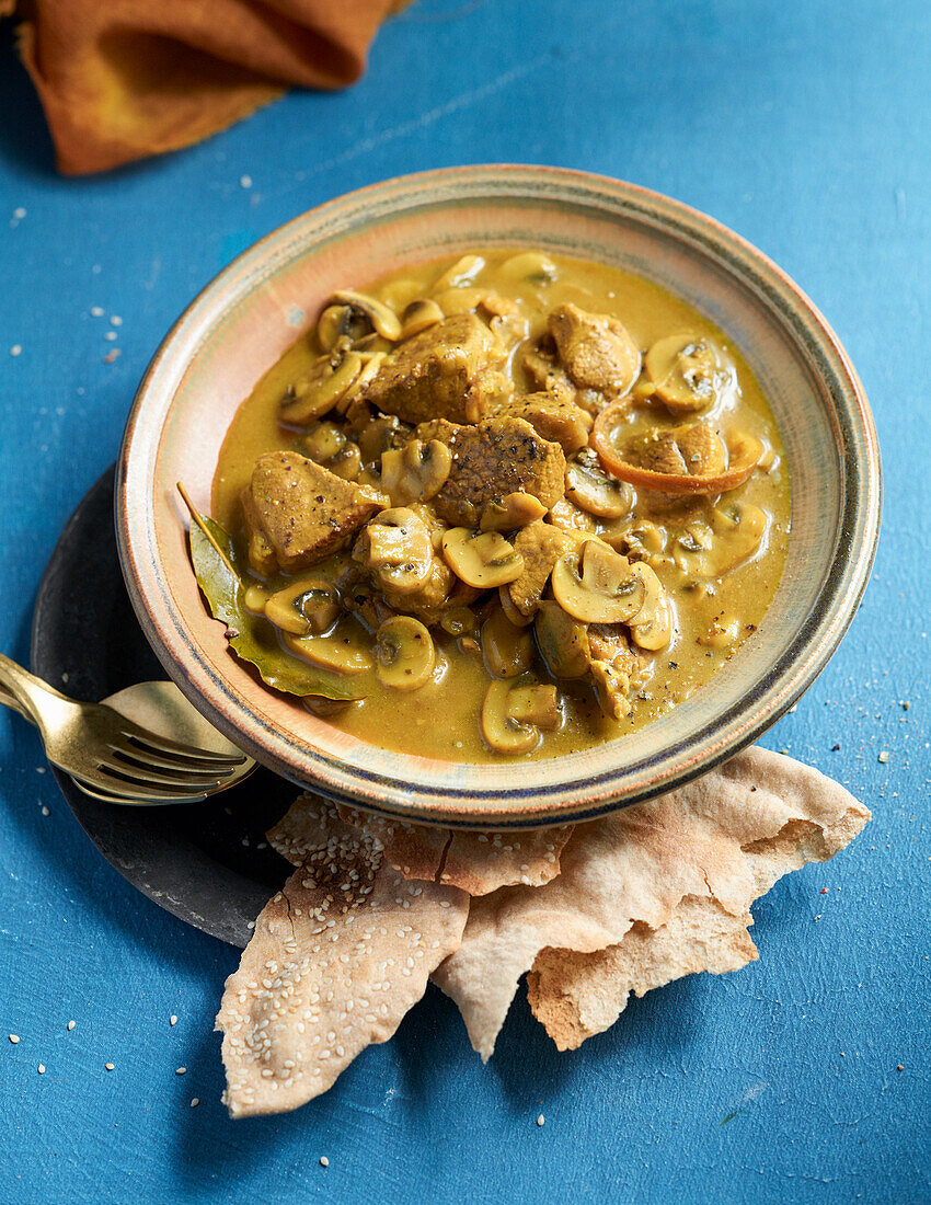 Fatar Bil Lameh - Eastern lamb stew with mushrooms