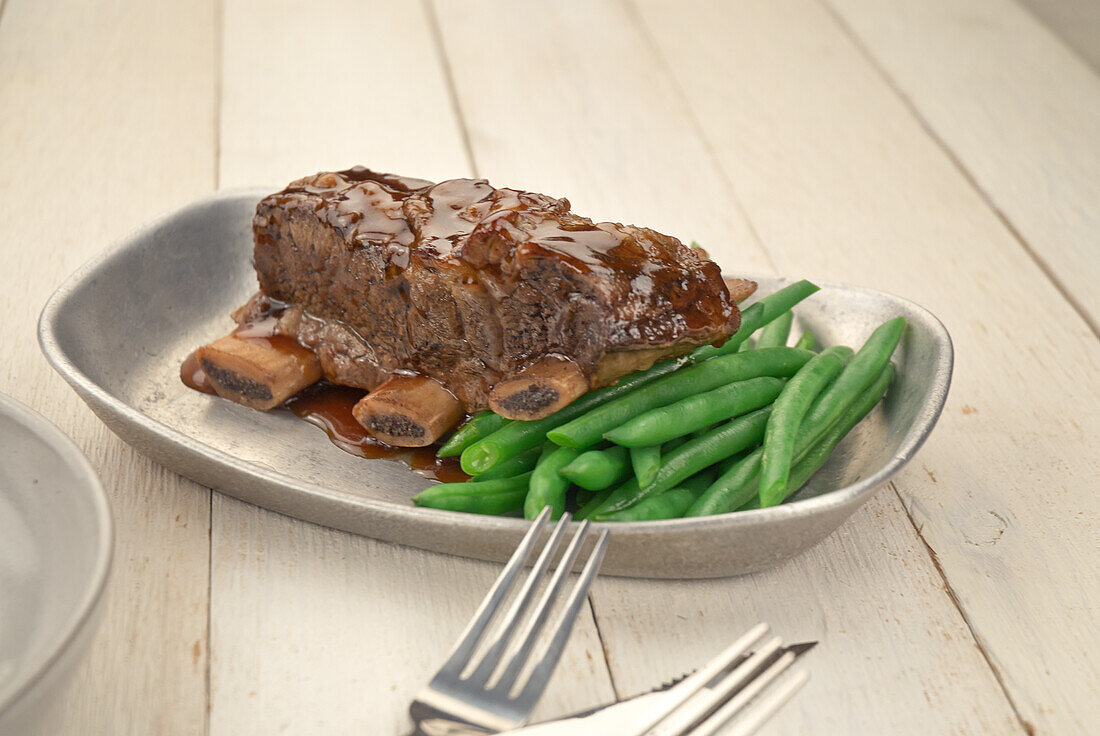 Short Ribs with green beans