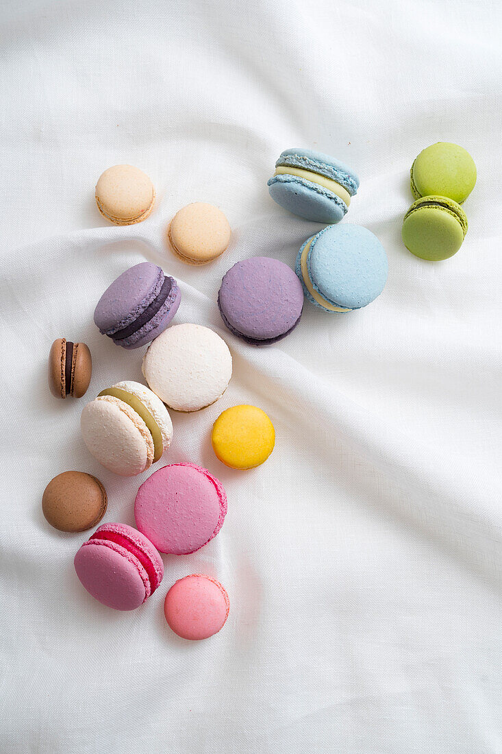 Colorful macarons of different sizes