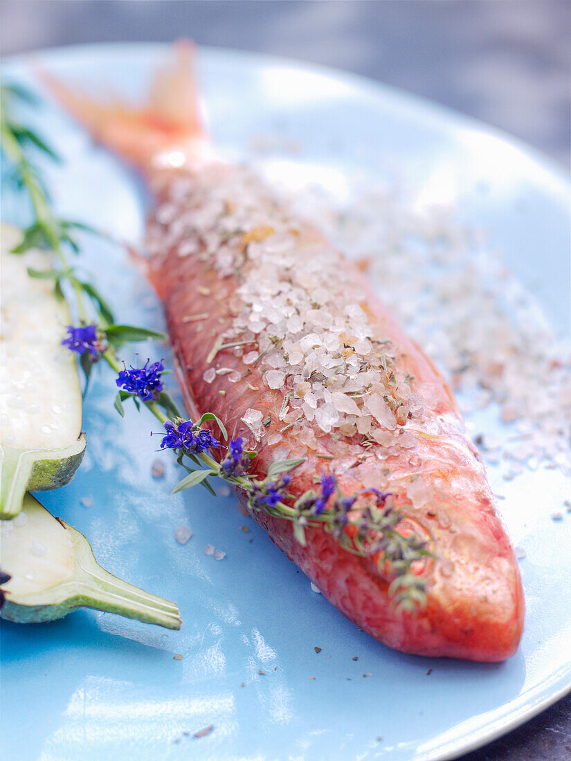 Grilled red mullet with sea salt and aubergine