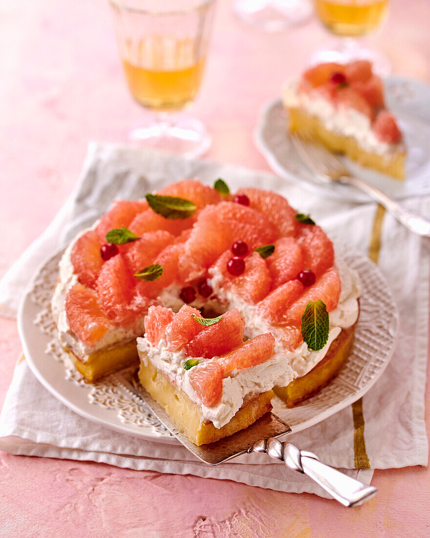 Pannukakku (Finnish oven pancake) with pink grapefruits
