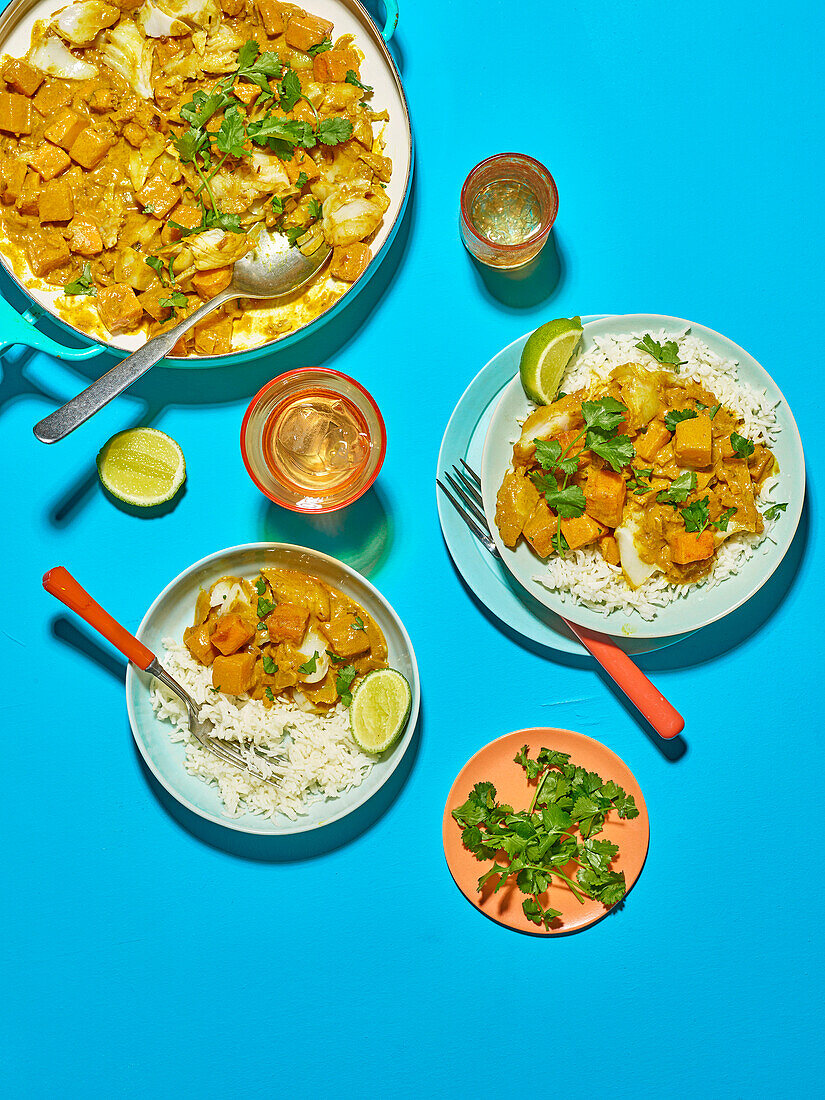 Coconut fish curry with rice