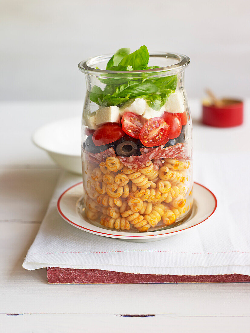 Pizza pasta salad in a jar