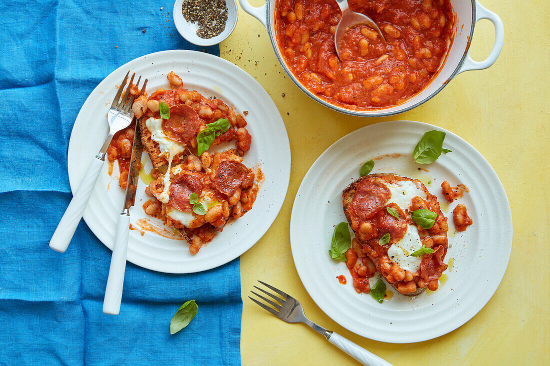 Toast with baked beans and sausage