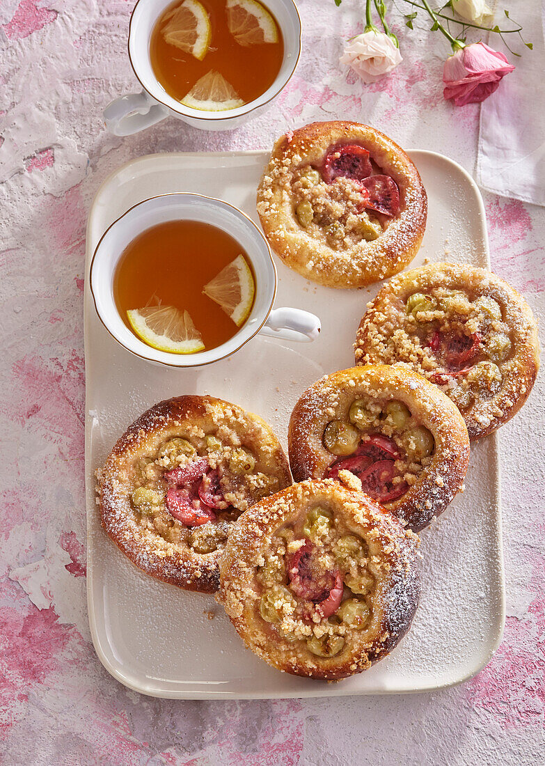 Mini yeast pastries with gooseberries