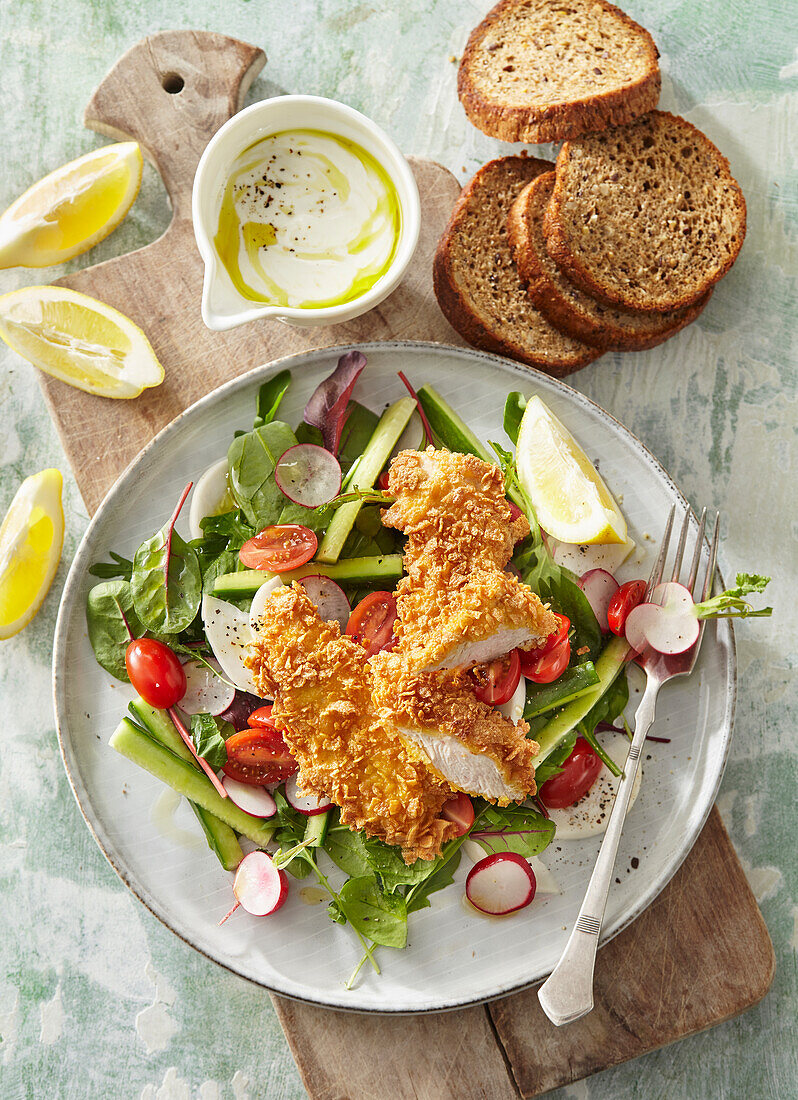 Salad with breaded crispy chicken