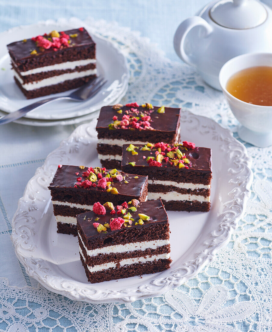 Cocoa Cream Cake Squares