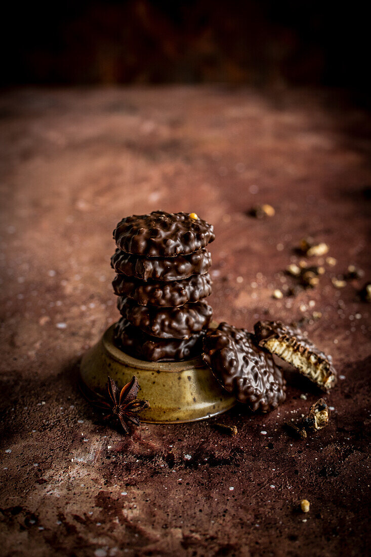 Schokoladenplätzchen, gestapelt
