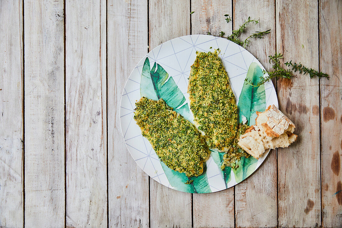 Fish fillets with a herb crust