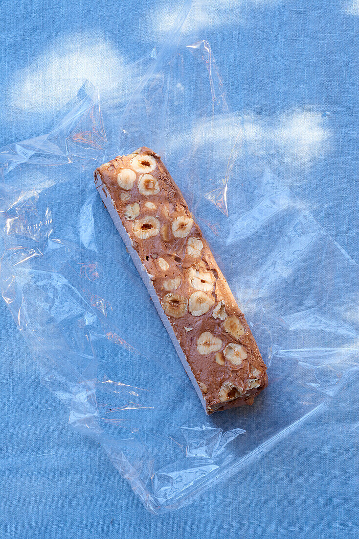 Turron (white nougat)