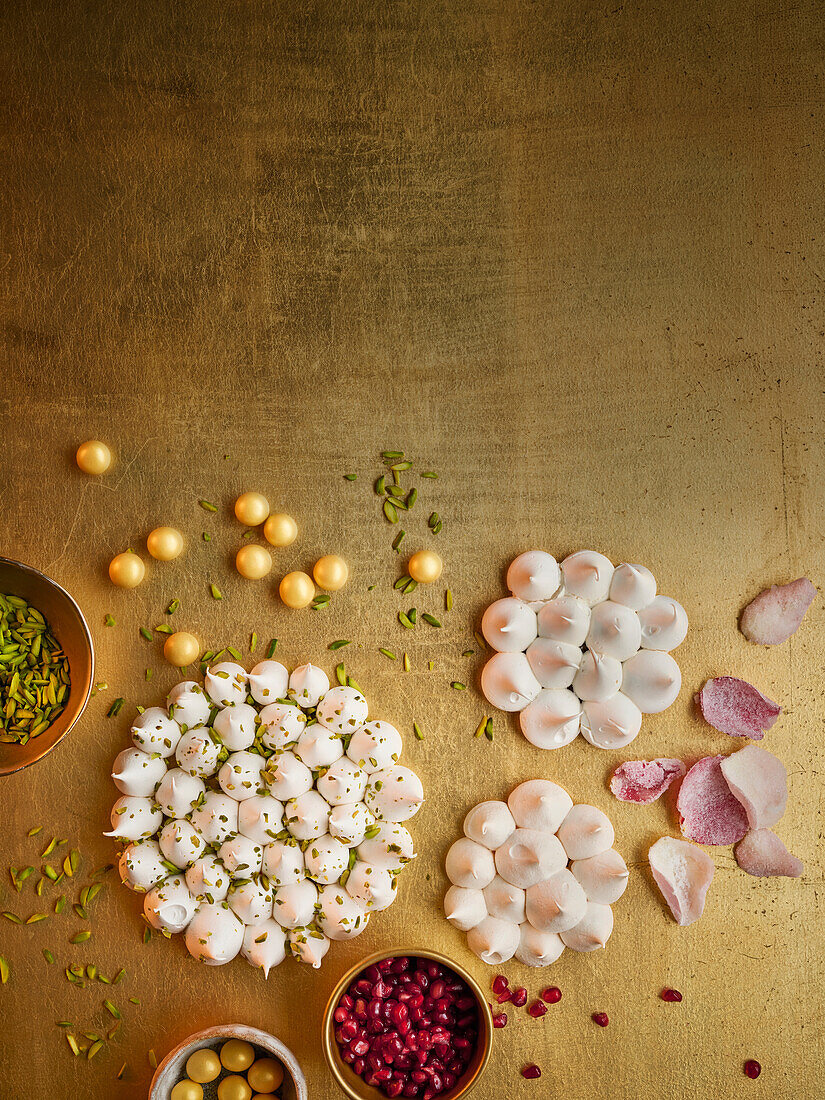 Meringue kisses