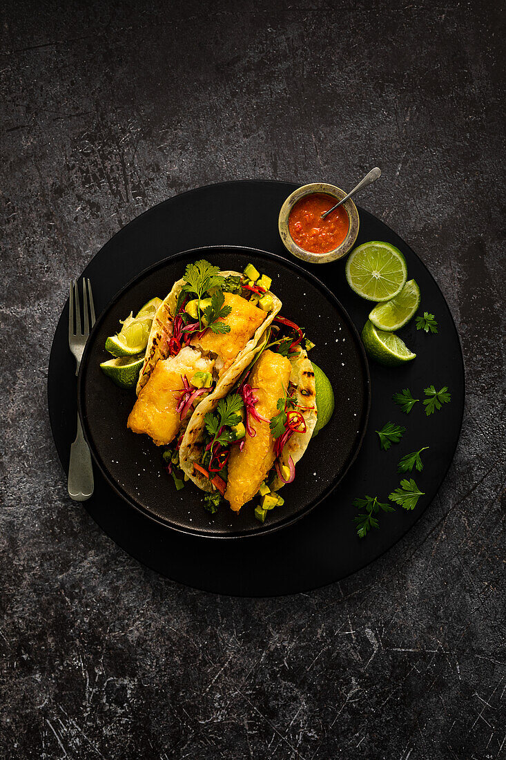 Tacos mit paniertem Fisch