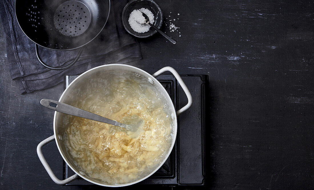 Cooking pasta to perfection