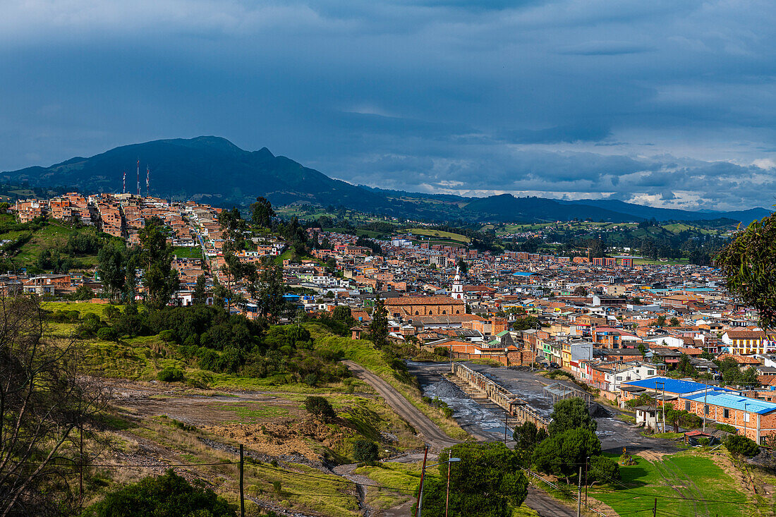 Blick über Zipaquira, Kolumbien, Südamerika