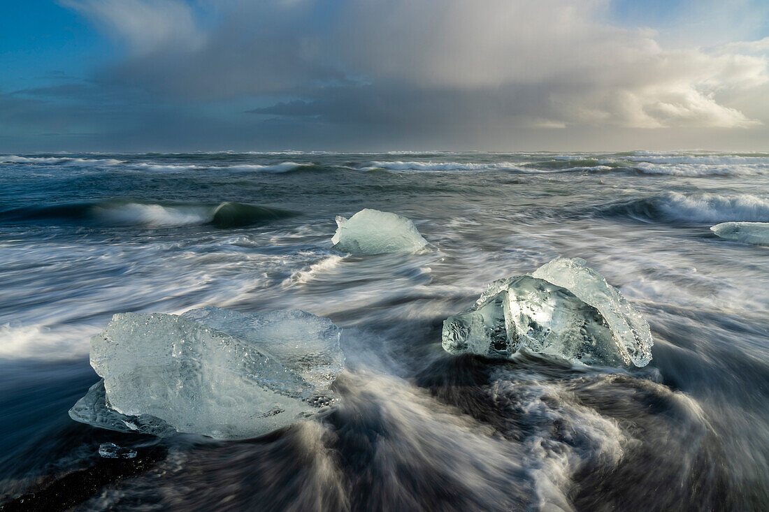 Eisblöcke, Diamantstrand, Jokulsarlon, Island, Polarregionen