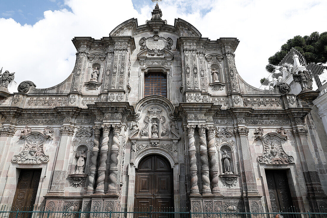 Jesuit Church (Iglesia de la Compania de Jesus), UNESCO World Heritage Site, Quito, Ecuador, South America